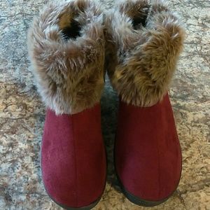 Isotoner hard sole slippers